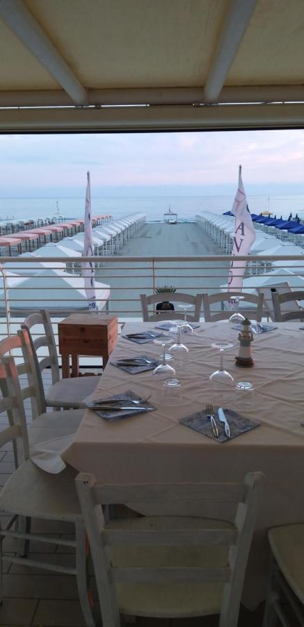 Danio Beach House Lido di Camaiore Exterior photo