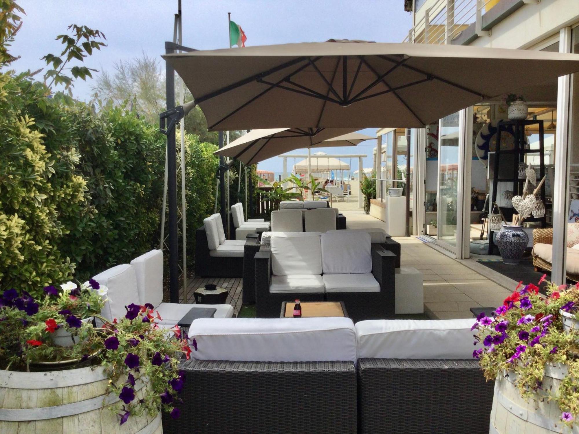 Danio Beach House Lido di Camaiore Exterior photo